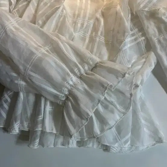 [BUNJANG] White Sheer Ruffle Blouse / 화이트 시스루 블라우스 프릴 셔링