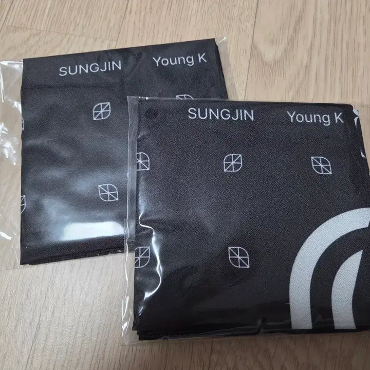 [BUNJANG] Day6 Bandana - Unsealed Item / 데이식스 반다나 단순개봉