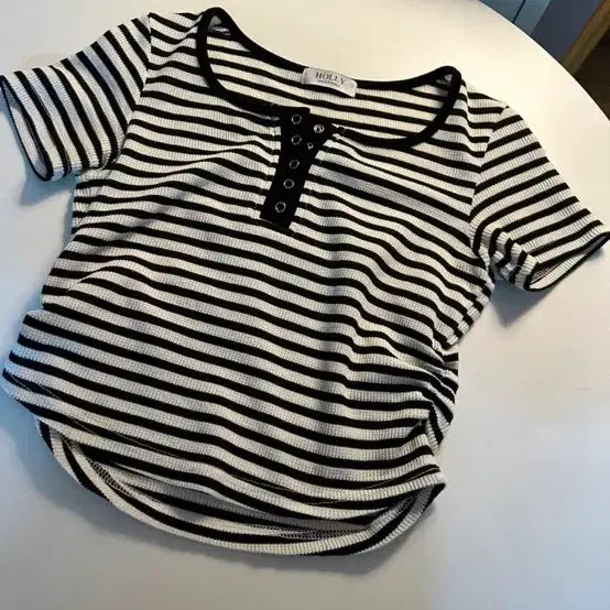 [BUNJANG] HOLLY Stripe Button Short Sleeve T-Shirt / HOLLY 단추 스트라이프 반팔 티셔츠