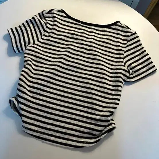 [BUNJANG] HOLLY Stripe Button Short Sleeve T-Shirt / HOLLY 단추 스트라이프 반팔 티셔츠