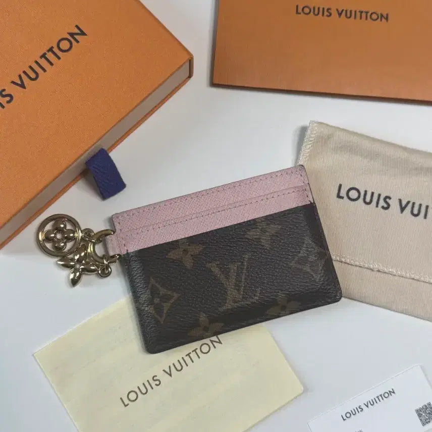 [BUNJANG] Louis Vuitton Charm Card Wallet / 루이비통 참 카드지갑
