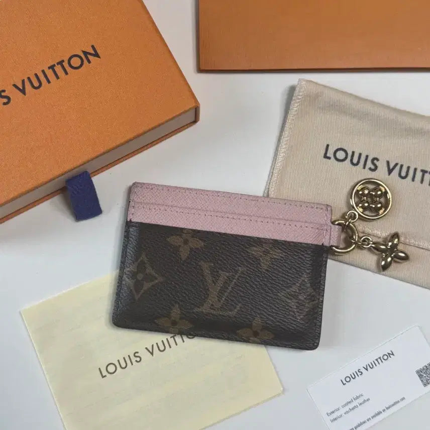 [BUNJANG] Louis Vuitton Charm Card Wallet / 루이비통 참 카드지갑