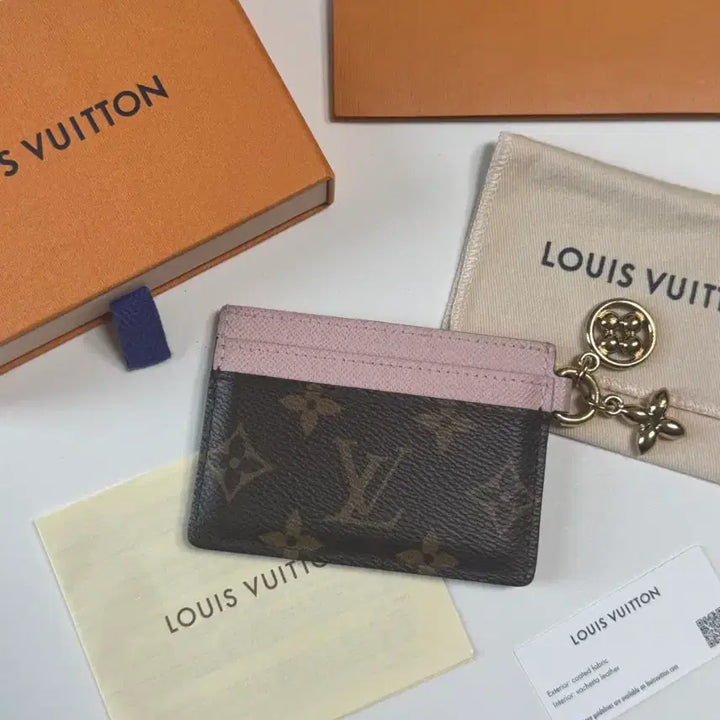 [BUNJANG] Louis Vuitton Charm Card Wallet / 루이비통 참 카드지갑