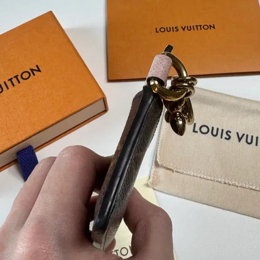 [BUNJANG] Louis Vuitton Charm Card Wallet / 루이비통 참 카드지갑