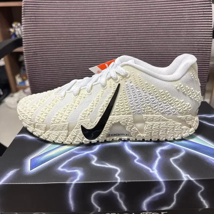 [BUNJANG] Nike Ja 3 Coconut Milk Sneakers / 나이키 자3 코코넛 밀크 250
