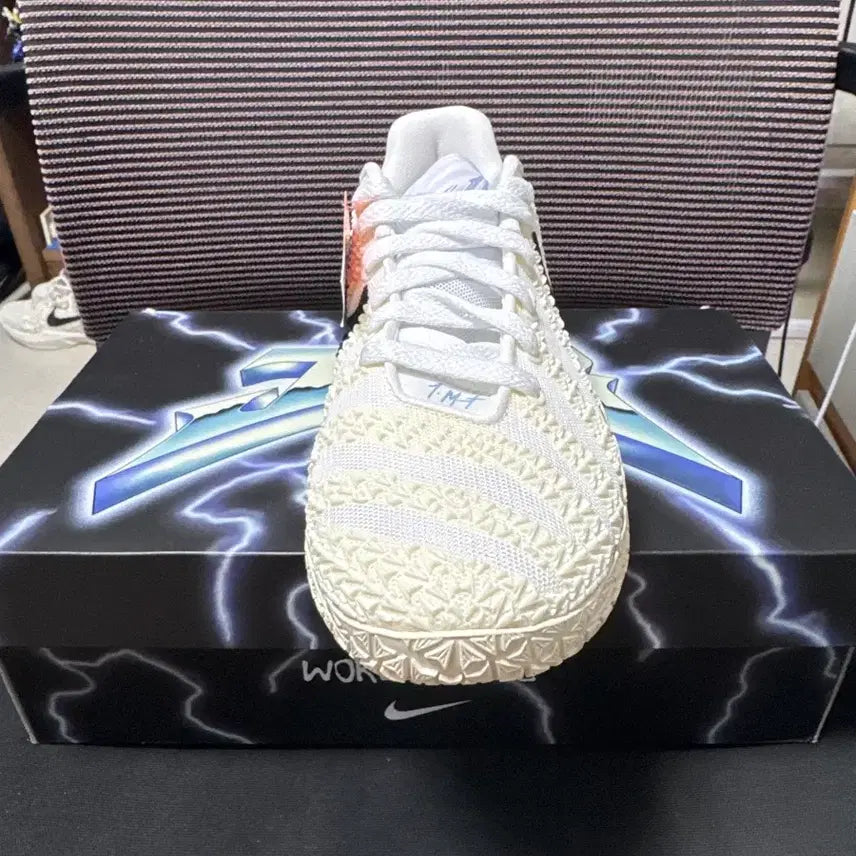 [BUNJANG] Nike Ja 3 Coconut Milk Sneakers / 나이키 자3 코코넛 밀크 250