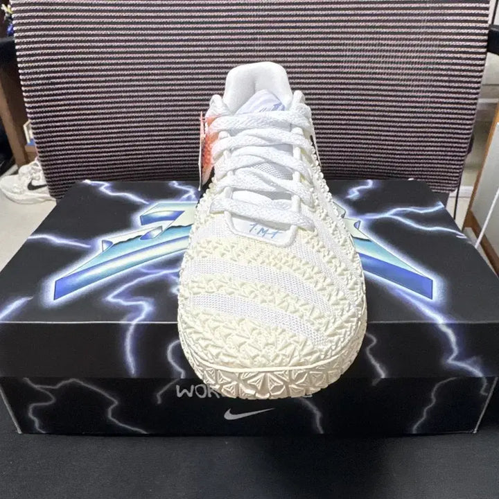 [BUNJANG] Nike Ja 3 Coconut Milk Sneakers / 나이키 자3 코코넛 밀크 250