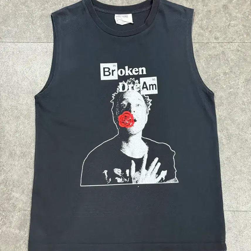 [SOLD OUT] buj x culthero 나시  m