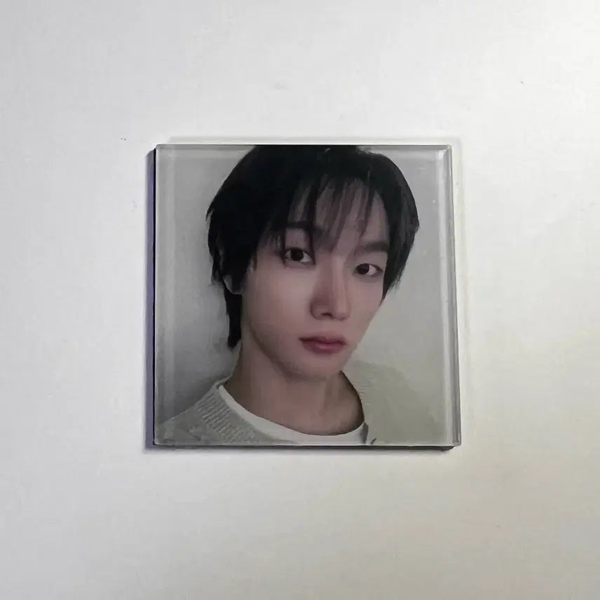 [BUNJANG] BOYNEXTDOOR Sungho Weverse Acrylic Photo Magnet / 보이넥스트도어 보넥도 성호 위버스 노장르 아크릴 포토 마그넷 자석