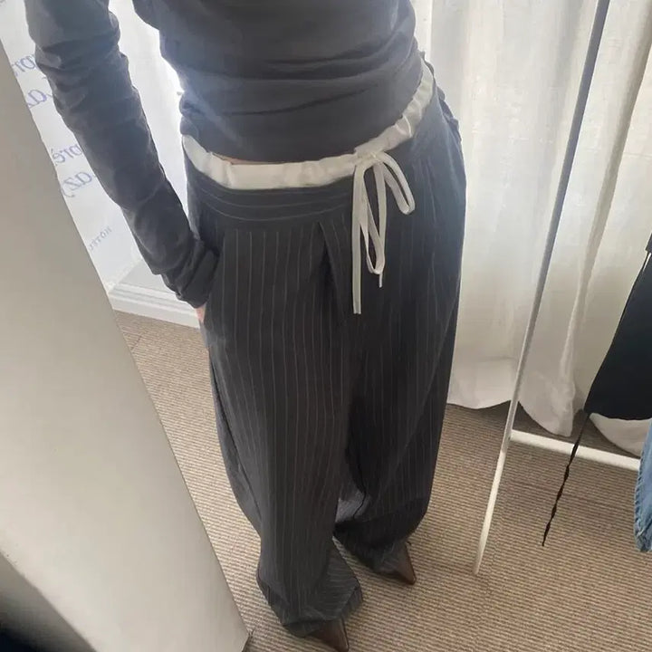 [BUNJANG] Miinne Striped Double Slacks - Gray / 미엔느 스트라이프 더블 슬랙스 - 그레이