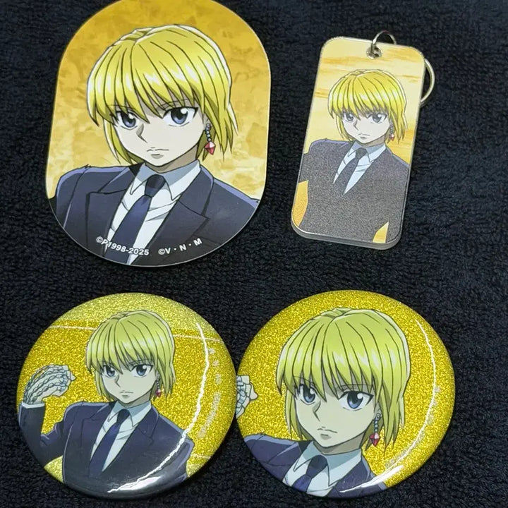 [BUNJANG] Hunter x Hunter Kurapika Armaviva Sticker, Keyring, Can Badge Bundle Set / [새상품/일괄] 헌터헌터 크라피카 아르마비앙카 스티커, 키링,캔뱃지