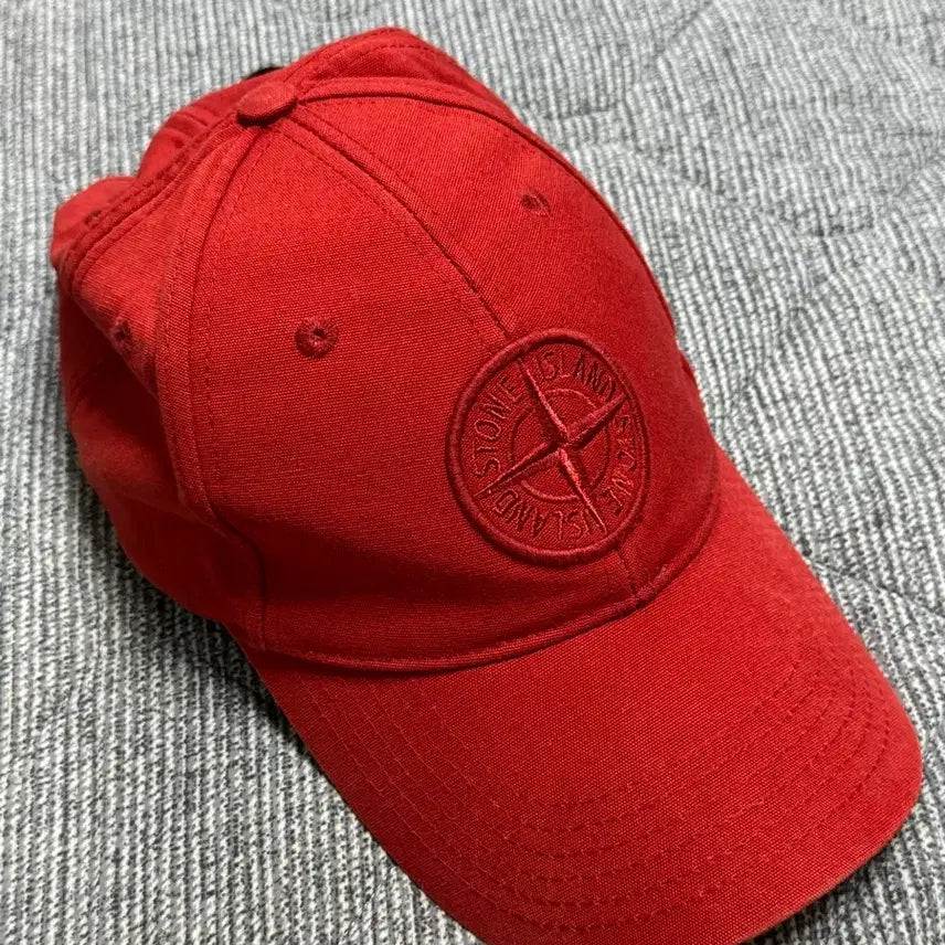 [BUNJANG] Stone Island Red Cotton Ball Cap (L) / 스톤아일랜드 볼캡 레드(L)