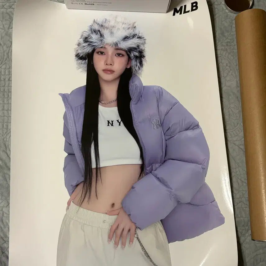 [BUNJANG] Karina MLB Poster / 카리나 MLB 포스터