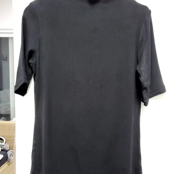 [BUNJANG] Black Tencel Short Sleeve Top / (새제품) 아주 부드러운 블랙 실켓 텐셀반소매 티~66