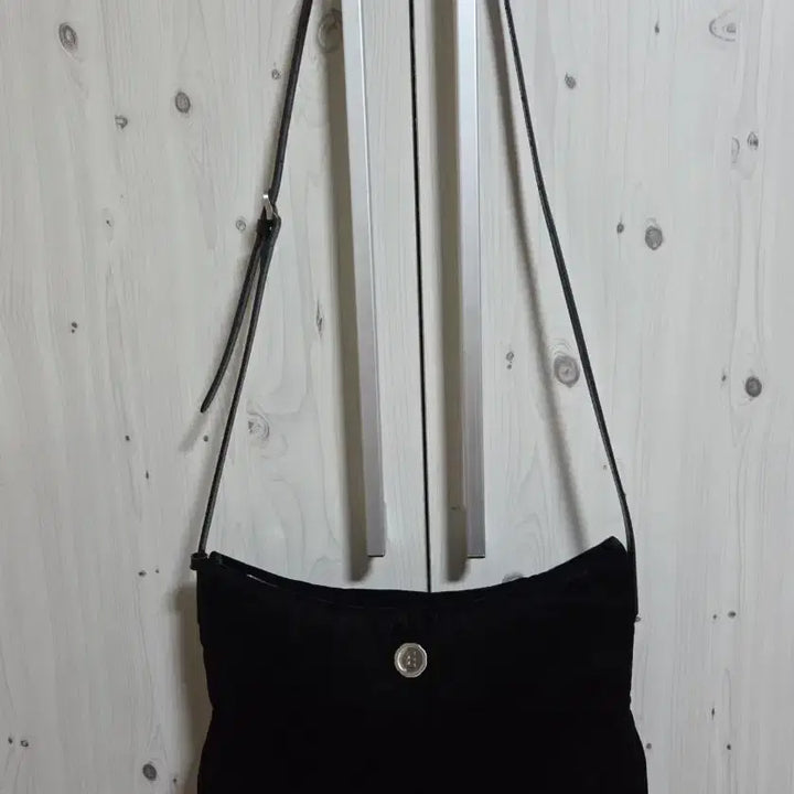 [SOLD OUT] 미닛뮤트 클로 소프트 블랙 벨