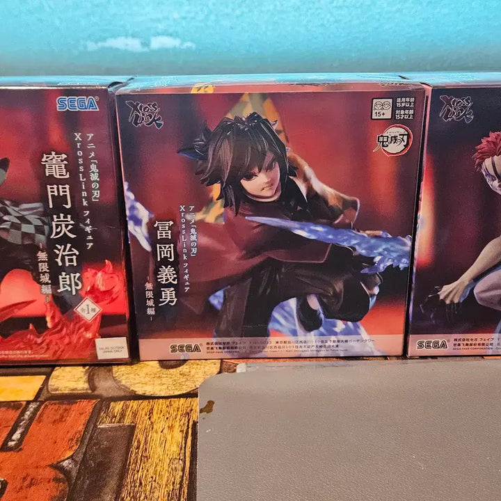 [BUNJANG] Demon Slayer Akaza Giyu Xross Link Figure Set / 귀멸의칼날 피규어 탄지로/아카자/기유 세트 xross link 미개봉