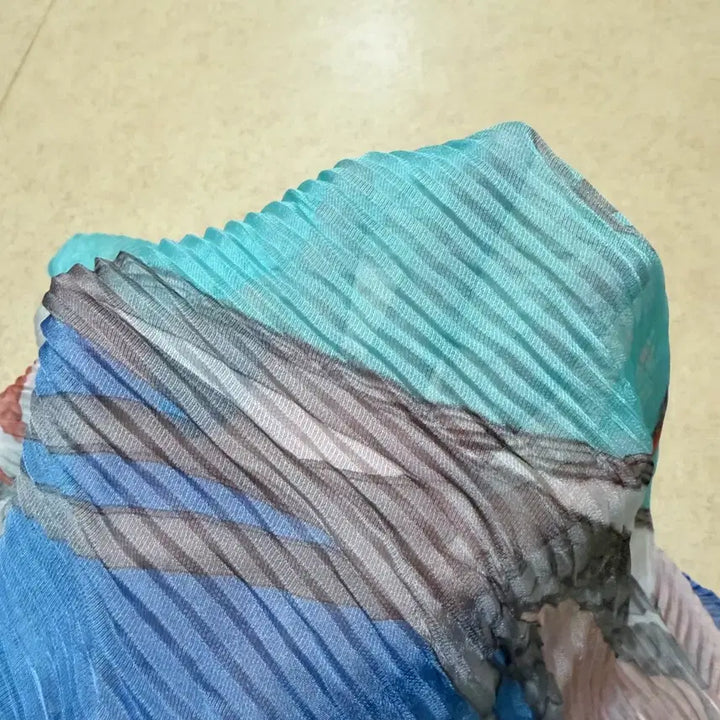 [BUNJANG] Metrocity Authentic Silk Scarf Neck Warmer Muffler / 메트로시티 정품 실크 스카프 넥워머 목도리 머플러 마후라