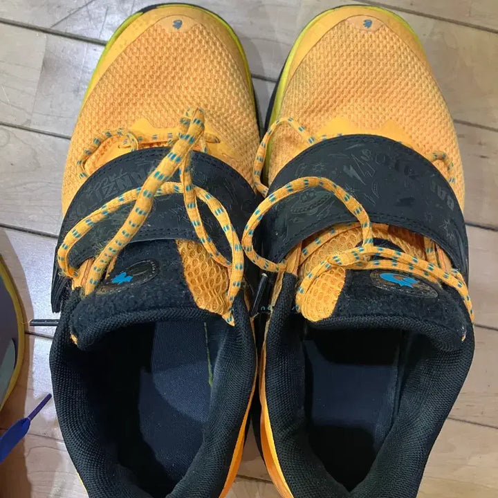 [BUNJANG] Under Armour Fox1 260 Sneakers / 언더아머 Fox1 260