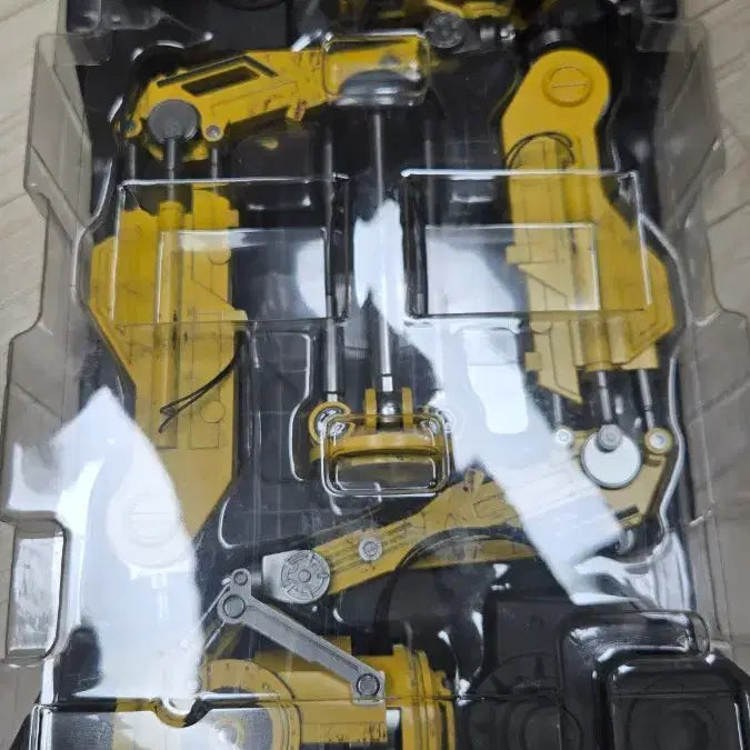 [BUNJANG] Hot Toys Iron Man MK4 Diecast &amp; Suit Up Gantry Set / [핫토이/MMS462D22] 아이언맨 MK4 다이캐스트 &amp; 수트업 갠트리