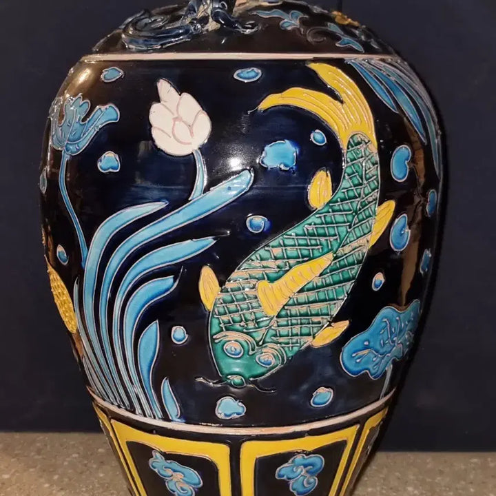 [BUNJANG] Chinese Black Glazed Vase with Fish Motif, H33cm D22cm / 고도자 흑유 법화채 담수 초어문 항 높33 지22 중국도자기 오래된골통품