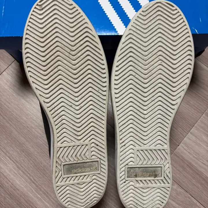 [BUNJANG] Adidas Sleek Black Sneakers / 아디다스 슬릭 블랙 스니커즈