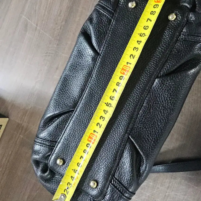 [BUNJANG] Daks DD Logo Leather Shoulder Bag / 닥스 블랙 DD로고 가죽 숄더백