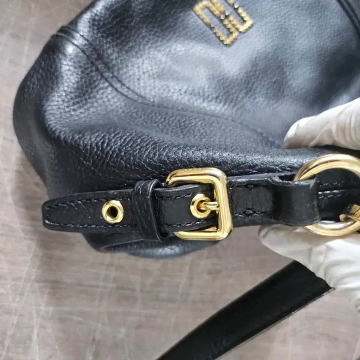 [BUNJANG] Daks DD Logo Leather Shoulder Bag / 닥스 블랙 DD로고 가죽 숄더백