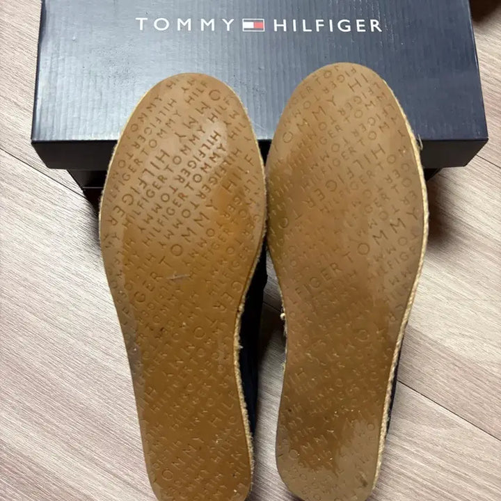 [BUNJANG] Tommy Hilfiger Espadrilles / 타미힐피거 슬립온 에스파듀