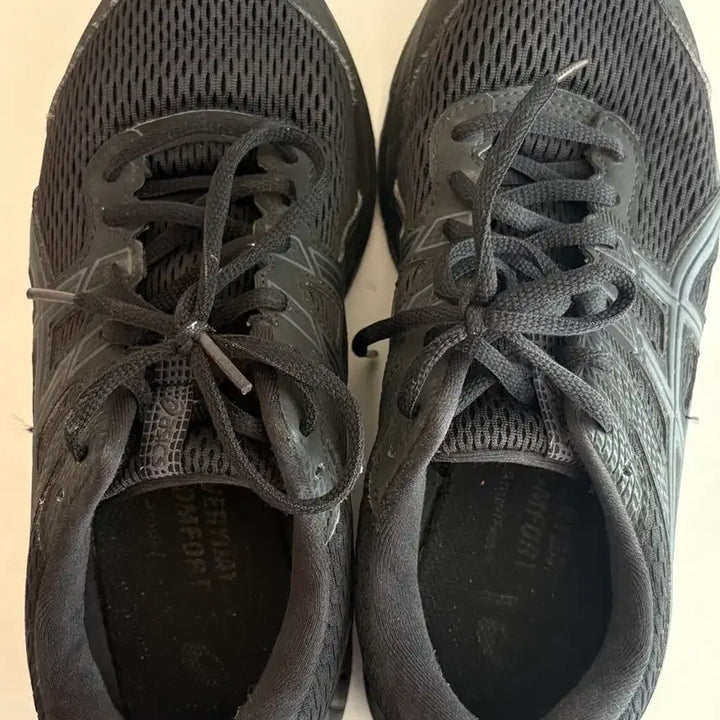 [BUNJANG] Asics Gel Contend 6 Black Sneakers 240 / 아식스 젤 컨텐드 6 올블랙 운동화 240