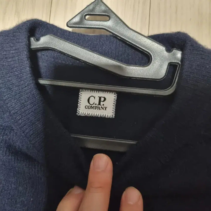 [BUNJANG] C.P. Company Navy Knit Sweater / 씨피컴퍼니 네이비 니트 팝니다