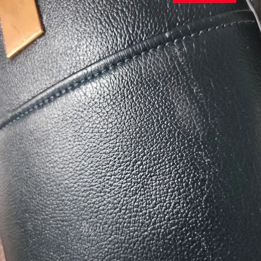 [BUNJANG] Couronne Betty Crossbody Bag / 쿠론 뱃시 크로스백