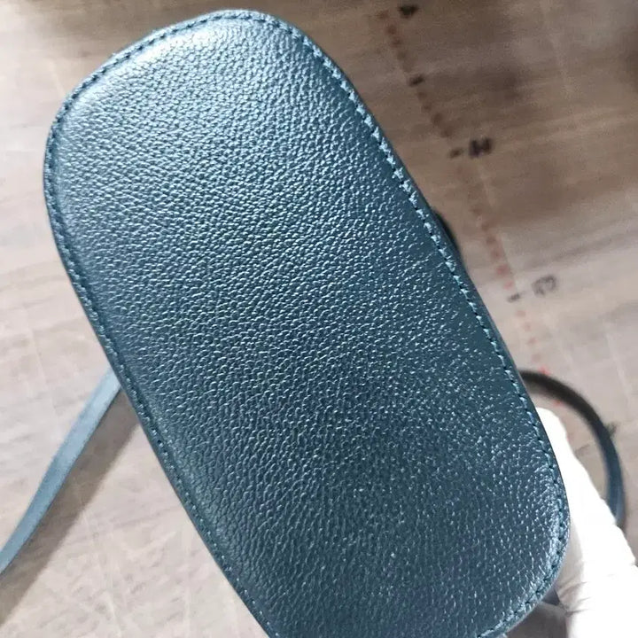 [BUNJANG] Couronne Betty Crossbody Bag / 쿠론 뱃시 크로스백