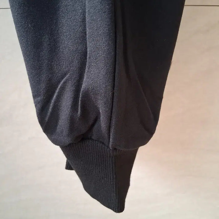 [BUNJANG] National Geographic Jogger Pants / 내셔널지오그래픽 춘추용 조거타잎 면바지  L 새상품