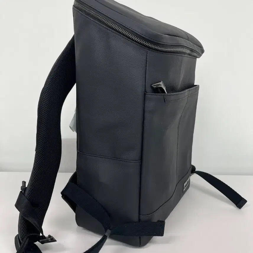 [BUNJANG] Continu Elka Backpack (Black) / [정품/새상품] 컨티뉴 엘카백팩 (BTS RM착용으로 현재 솔드아웃)