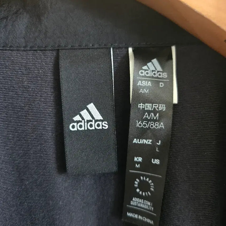 [BUNJANG] Adidas Black Windbreaker Half-Zip Jacket / 아디다스 블랙 바람막이 반집업자켓