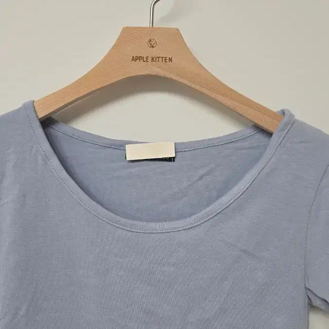 [BUNJANG] Sky Blue Pastel Round Neck T-shirt / 하늘 라운드 반팔