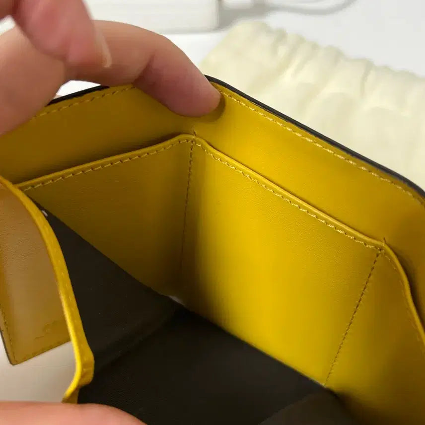 [BUNJANG] Fendi FF Logo Cardholder Yellow Brown / 펜디 FF 로고 카드지갑 옐로우 브라운