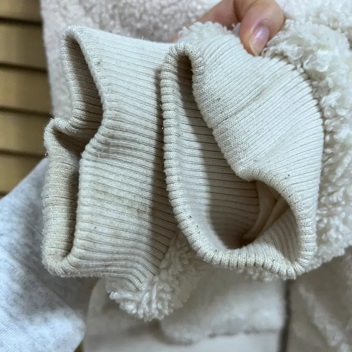 [BUNJANG] Guess Ivory Boucle Blouson Jacket - Women&