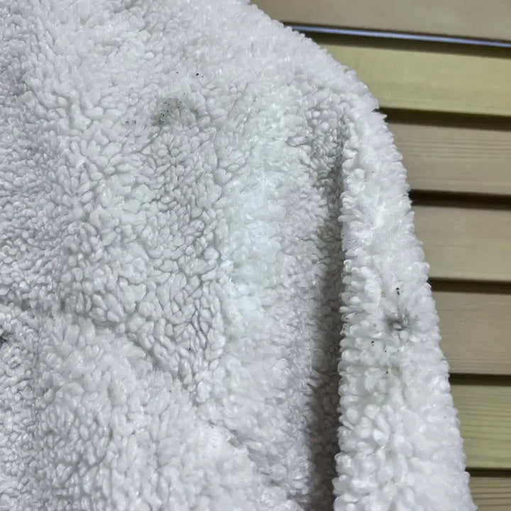 [BUNJANG] Guess Ivory Boucle Blouson Jacket - Women&