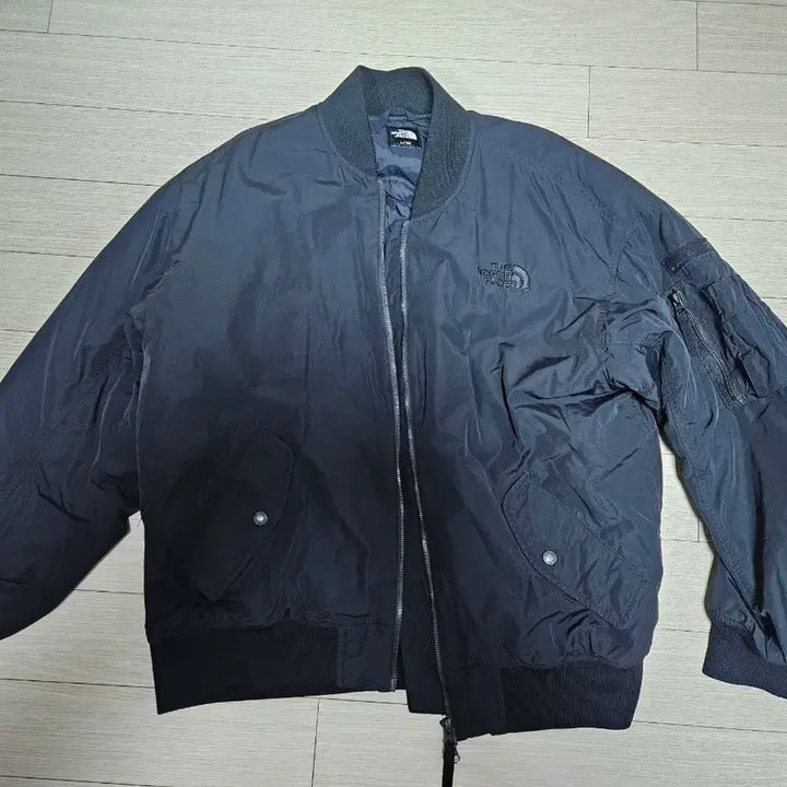 [BUNJANG] The North Face Bomber Jacket - Black - Size 100 / 노스페이스 봄버 자켓 항공 점퍼 판매합니다.