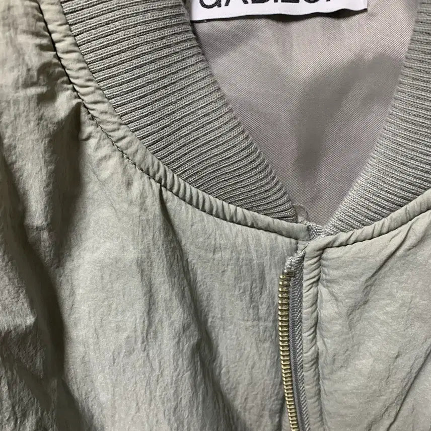 [BUNJANG] Gabizon Puff Crop Spring Jumper / 가비존 퍼프크롭 봄점퍼