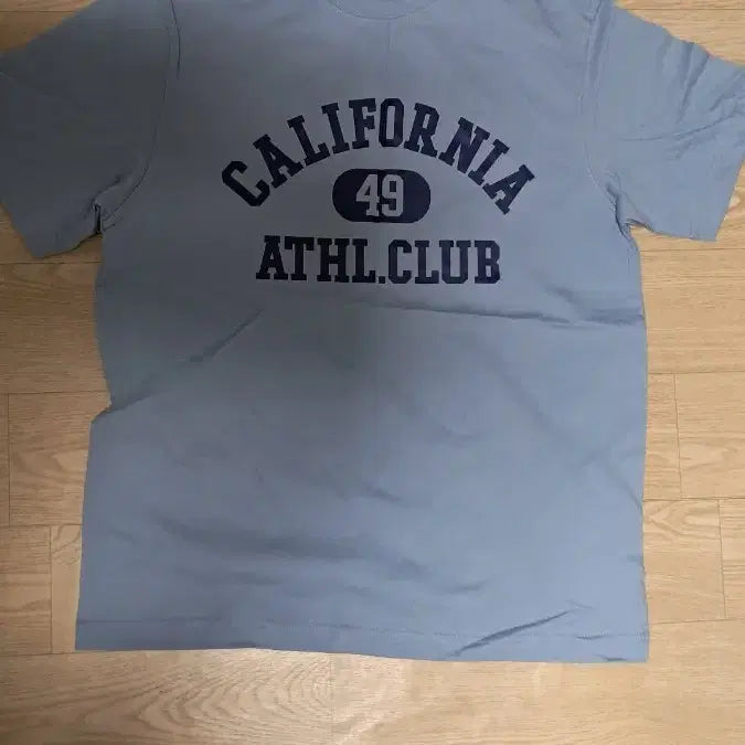 [BUNJANG] Who.A.U T-shirts / 후아유 반팔티 팝니다