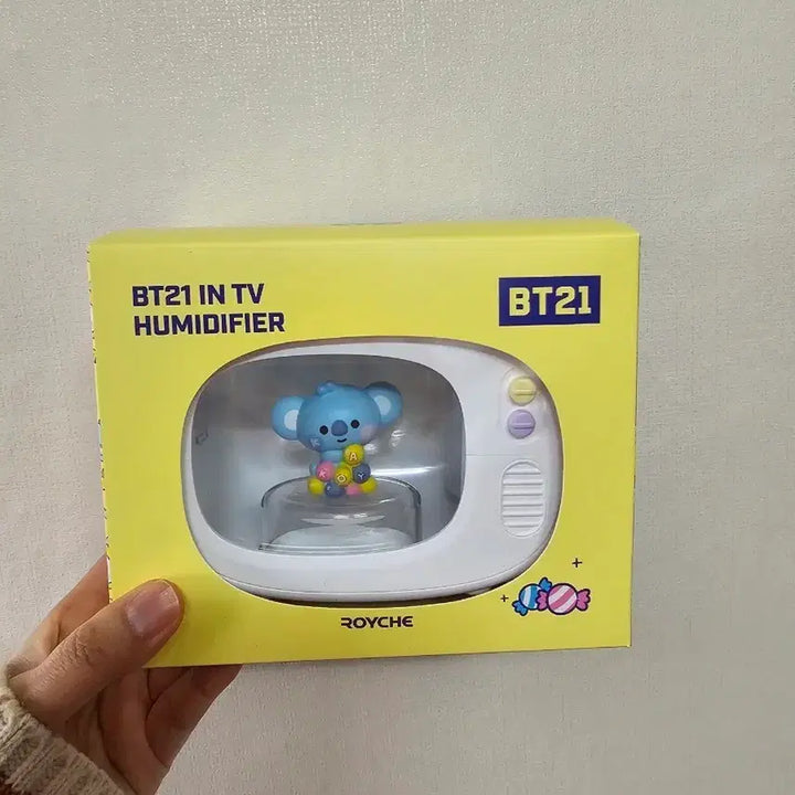 [BUNJANG] BT21 KOYA LED Mood Lamp Humidifier Figure / ㅣ방탄 BT21 TV모형 휴대용 무선 LED 무드등 가습기 KOYA