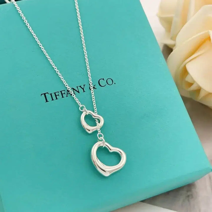 [SOLD OUT] 티파니앤코 더블 하트 펜던트 목걸이 실버
