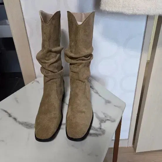 [BUNJANG] Suede Shirring Long Boots - Brown / 스웨이드 셔링 롱부츠 브라운