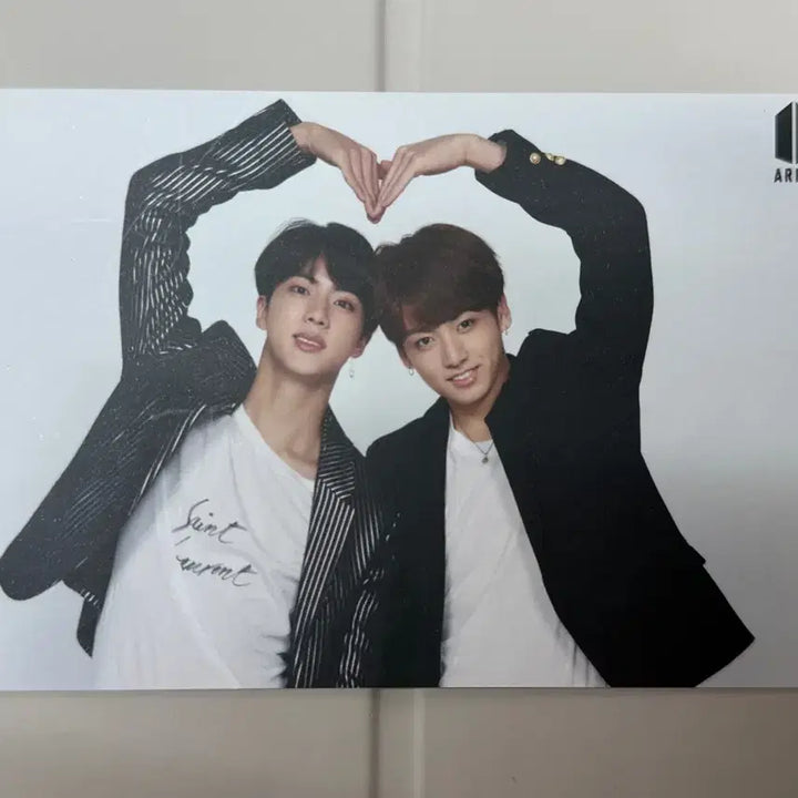 [BUNJANG] BTS (Jin &amp; Jungkook) WINGS Tour Final Unit Photocard / 방탄소년단 윙파콘 막콘 아미부스 유닛포카 포카 엽서 진 정국 희귀굿즈