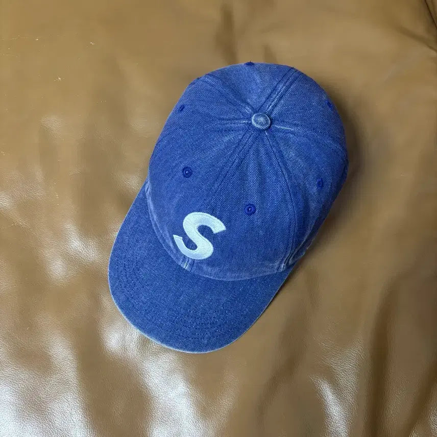 [SOLD OUT] 슈프림 S로고 6패널 볼캡 모자 23ss 피그먼트 네이비