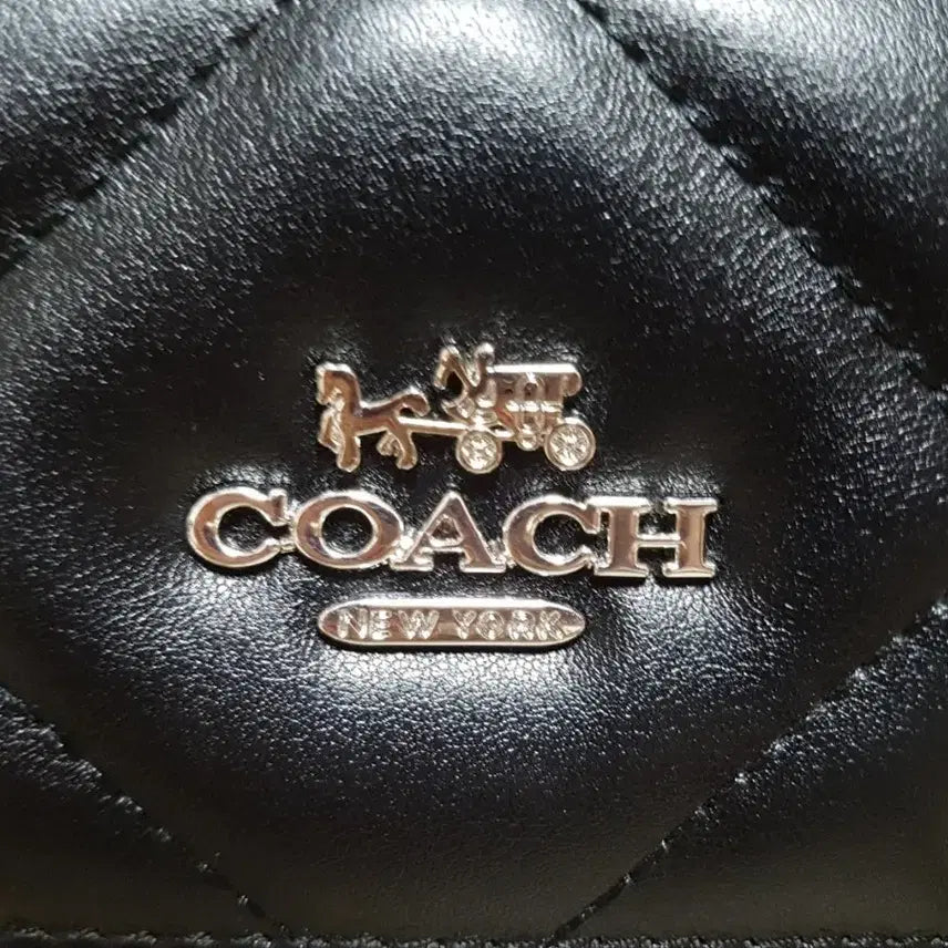 [BUNJANG] Coach Diamond Quilted Crossbody Bag / 새상품급)코치 다이아퀼팅 크로스백
