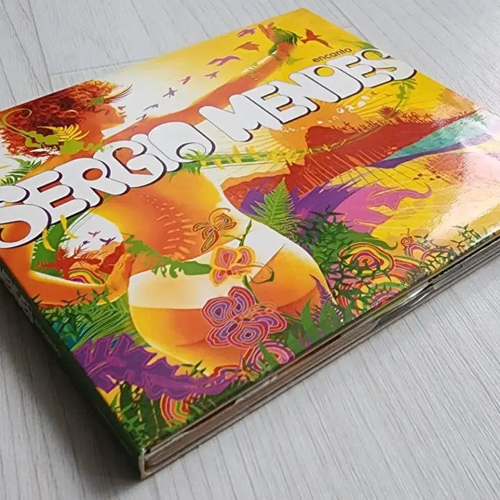 [BUNJANG] Sergio Mendes Encanto CD / [CD] 세르지오 멘데스 <Encanto>| 보사노바 50주년