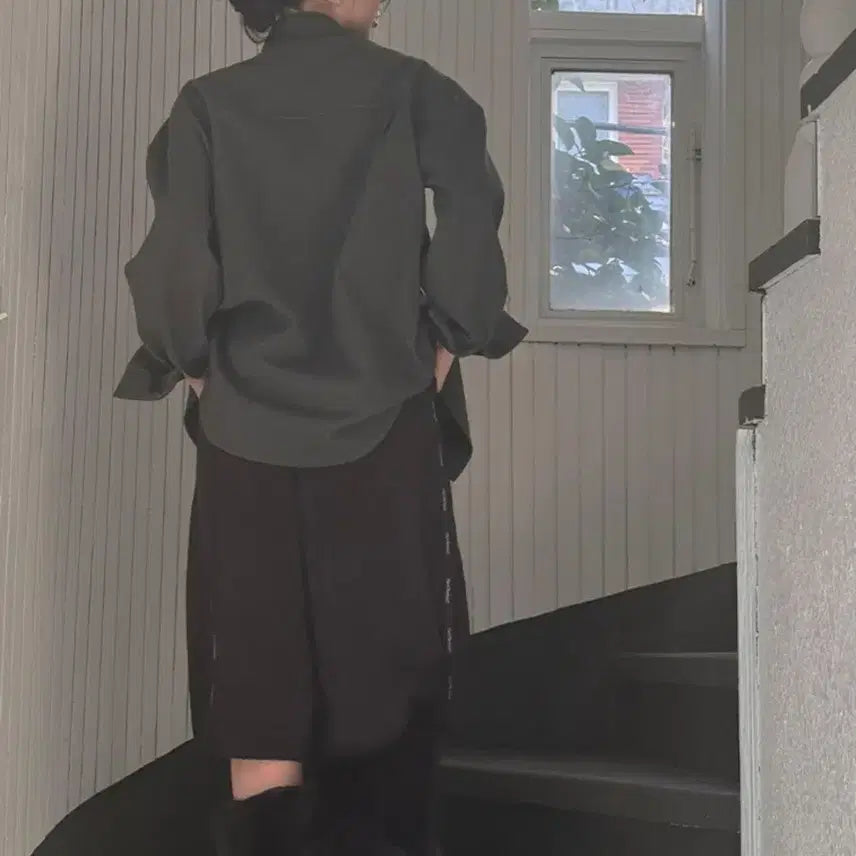 [BUNJANG] 팩더널드 Holiday in Charcoal Shirt / 팩더널드_ 홀리데이 인 셔츠 (charcaol)